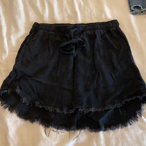 Umgee high low black skirt